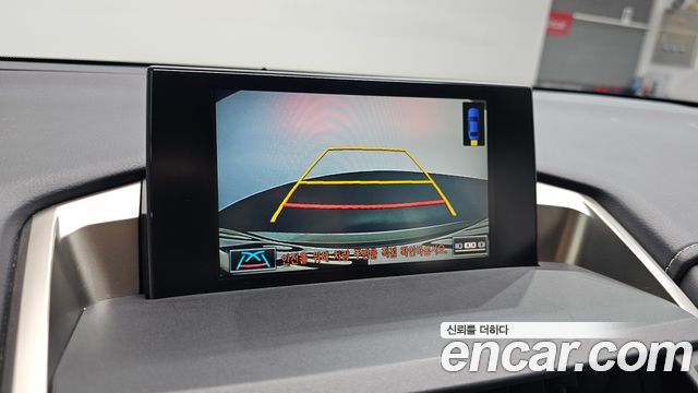 Lexus NX300h Supreme 2017 — фото 17