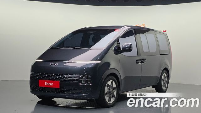 Hyundai Staria Tourer 11-Seater Modern 2023 — фото 1