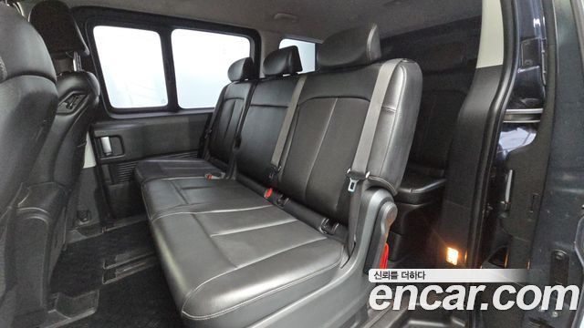 Hyundai Staria Tourer 11-Seater Modern 2023 — фото 12