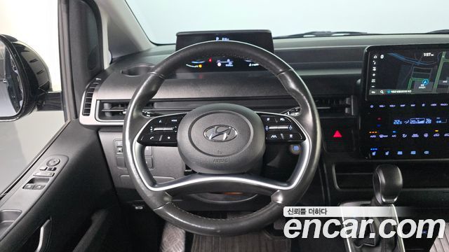 Hyundai Staria Tourer 11-Seater Modern 2023 — фото 13