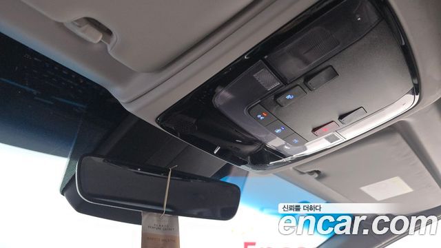 Hyundai Staria Tourer 11-Seater Modern 2023 — фото 19