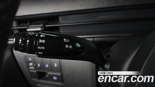Hyundai Staria Tourer 11-Seater Modern 2023 — фото 28