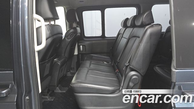 Hyundai Staria Tourer 11-Seater Modern 2023 — фото 31