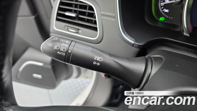 Renault Korea SM6 2.0 GDe LE 2016 — фото 16