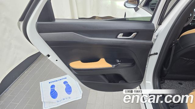 Kia K5 (III) 2.0 Prestige 2022 — фото 25