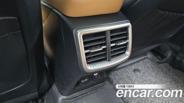 Kia K5 (III) 2.0 Prestige 2022 — фото 32