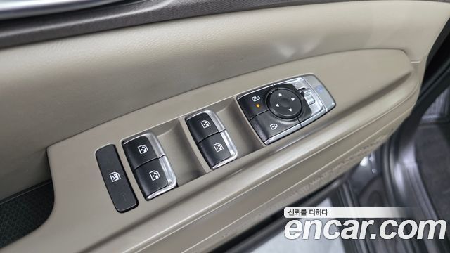 Kia Carnival (IV) Gasoline 7-Seater Noblesse 2025 — фото 36