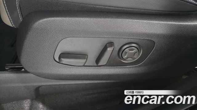 Kia Carnival (IV) Gasoline 7-Seater Noblesse 2025 — фото 37