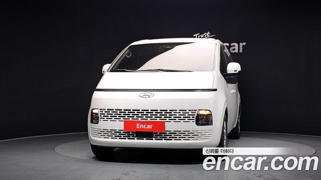 Hyundai Staria Tourer 11-Seater Modern 2022 — фото 3