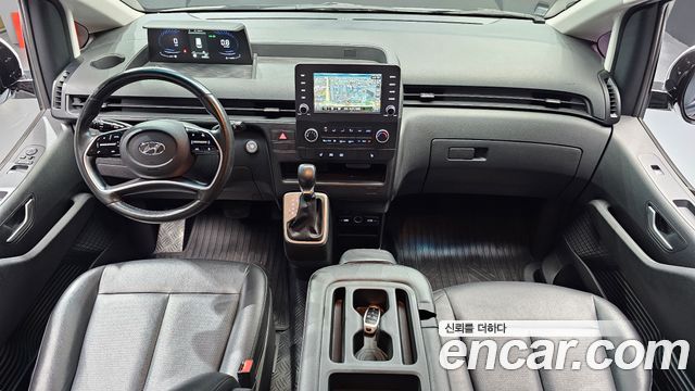 Hyundai Staria Tourer 11-Seater Modern 2022 — фото 7