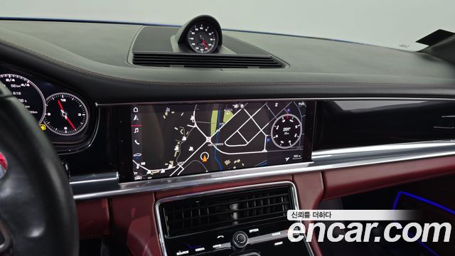 Porsche Panamera (971) 3.0 AWD 2018 — фото 16