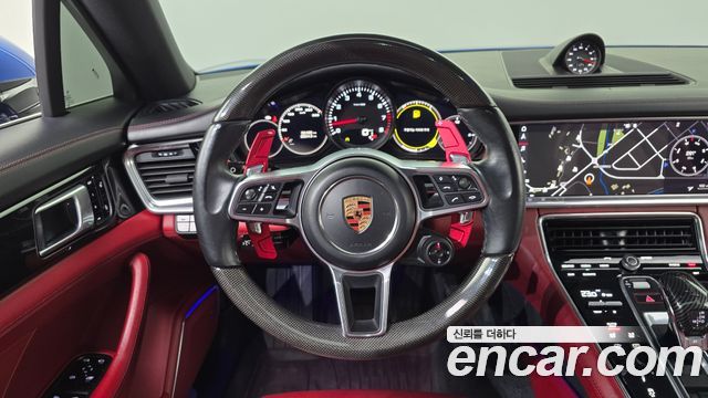 Porsche Panamera (971) 3.0 AWD 2018 — фото 17
