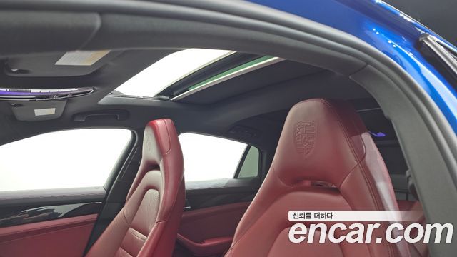 Porsche Panamera (971) 3.0 AWD 2018 — фото 20