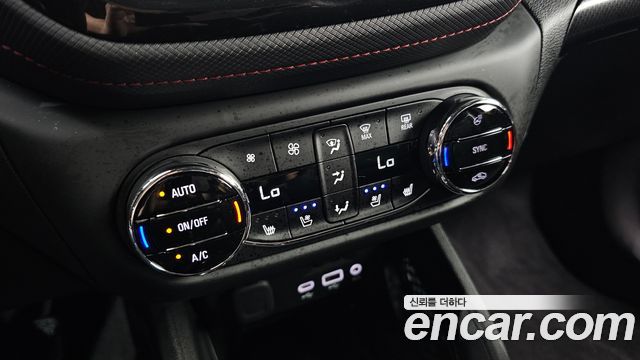Chevrolet Trailblazer 1.3 Turbo 4WD RS 2023 — фото 31
