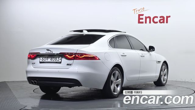 Jaguar XF (X260) 20d Prestige AWD 2018 — фото 2
