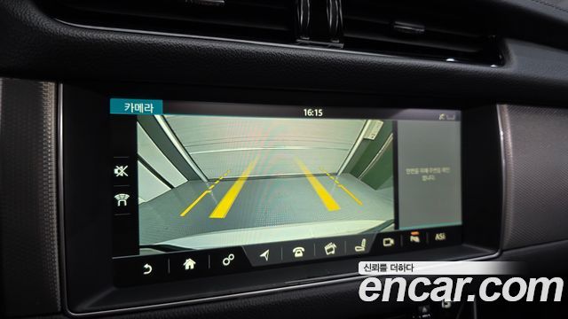 Jaguar XF (X260) 20d Prestige AWD 2018 — фото 16
