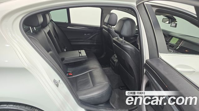 BMW 5 Series (F10) 520d xDrive 2014 — фото 11