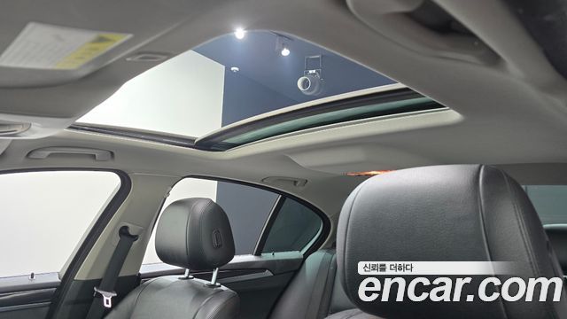 BMW 5 Series (F10) 520d xDrive 2014 — фото 17