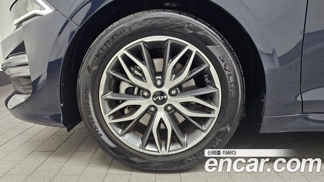 Kia K5 (III) 2.0 Noblesse 2023 — фото 5
