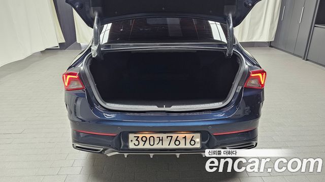 Kia K5 (III) 2.0 Noblesse 2023 — фото 20
