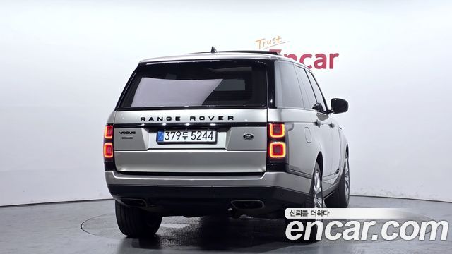Land Rover Range Rover (IV) 4.4 SDV8 AB DIESEL 2018 — фото 4