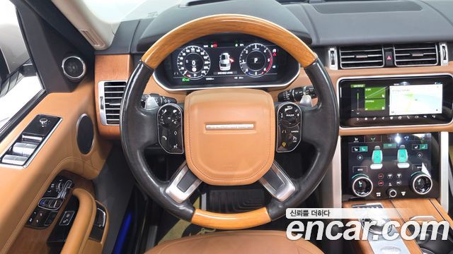 Land Rover Range Rover (IV) 4.4 SDV8 AB DIESEL 2018 — фото 19