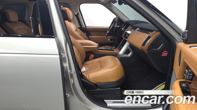 Land Rover Range Rover (IV) 4.4 SDV8 AB DIESEL 2018 — фото 32