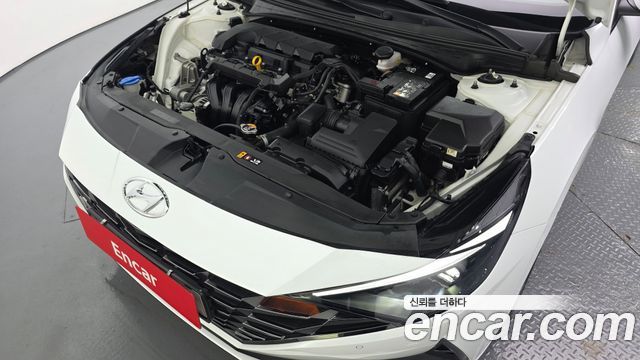 Hyundai Avante (CN7) 1.6 Inspiration 2021 — фото 6