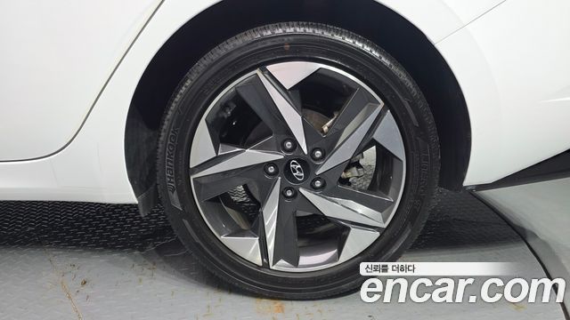 Hyundai Avante (CN7) 1.6 Inspiration 2021 — фото 21