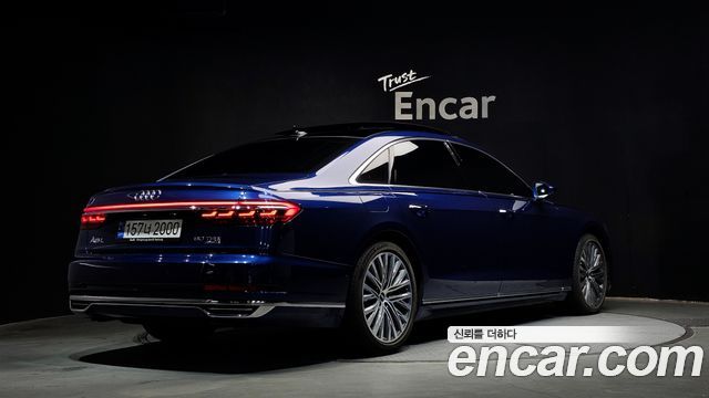 Audi A8 (D5) 60 TFSI Quattro LWB 2021 — фото 2