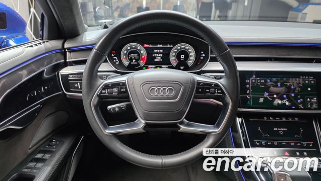 Audi A8 (D5) 60 TFSI Quattro LWB 2021 — фото 13