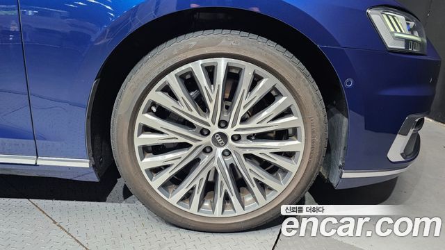 Audi A8 (D5) 60 TFSI Quattro LWB 2021 — фото 21