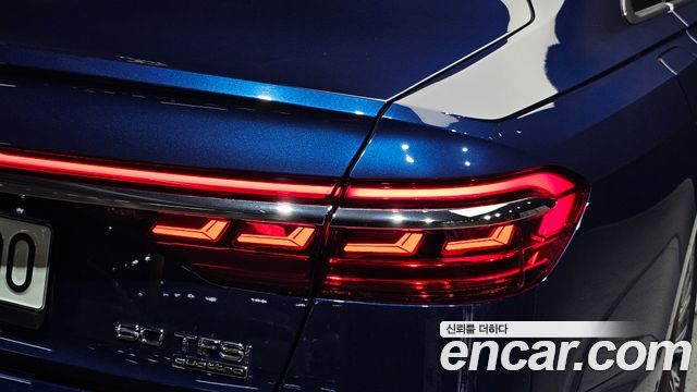 Audi A8 (D5) 60 TFSI Quattro LWB 2021 — фото 23
