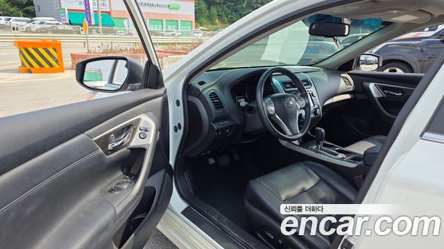Nissan Altima 2.5 L33 2016 — фото 10