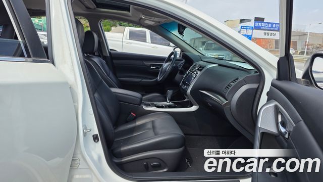 Nissan Altima 2.5 L33 2016 — фото 11