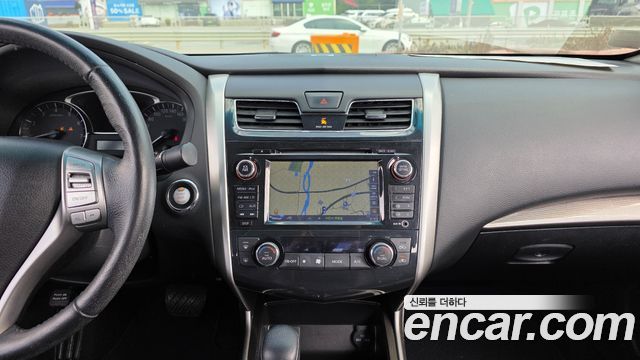 Nissan Altima 2.5 L33 2016 — фото 14