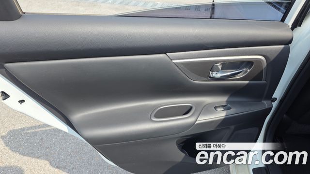Nissan Altima 2.5 L33 2016 — фото 25