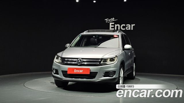 Volkswagen Tiguan 2.0 TDI  Premium 5N 2014 — фото 3