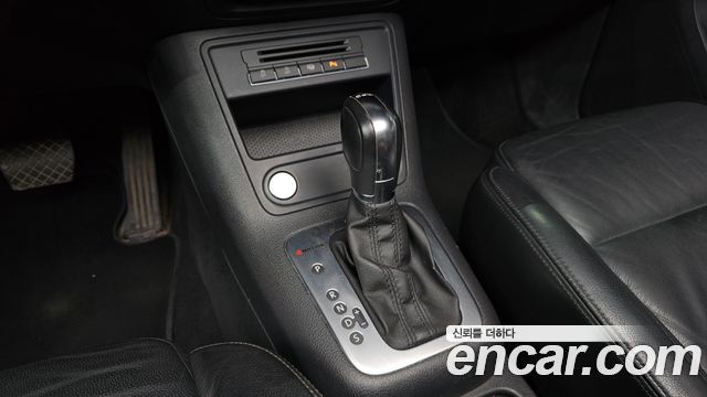 Volkswagen Tiguan 2.0 TDI  Premium 5N 2014 — фото 9