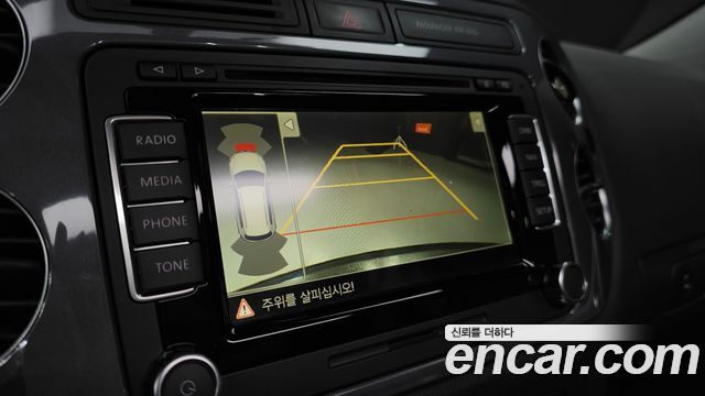 Volkswagen Tiguan 2.0 TDI  Premium 5N 2014 — фото 15