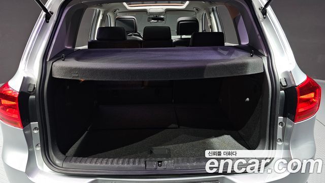 Volkswagen Tiguan 2.0 TDI  Premium 5N 2014 — фото 20