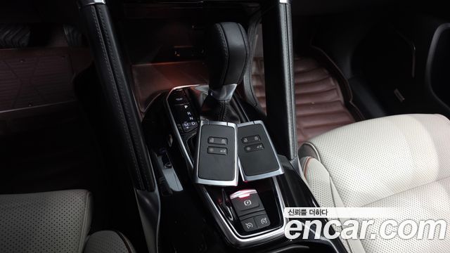 Renault Korea QM6 2.0 GDe PREMIERE 2WD 2020 — фото 9