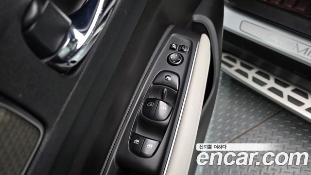 Renault Korea QM6 2.0 GDe PREMIERE 2WD 2020 — фото 19