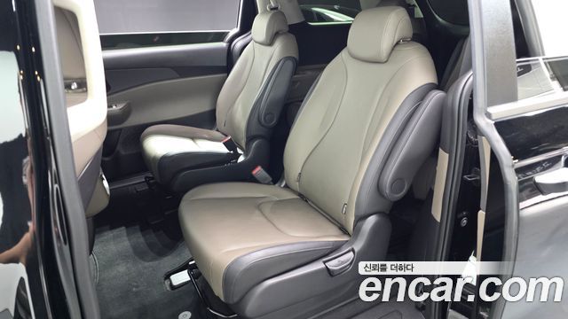 Kia Carnival (IV) Diesel 9-Seater Prestige 2024 — фото 12