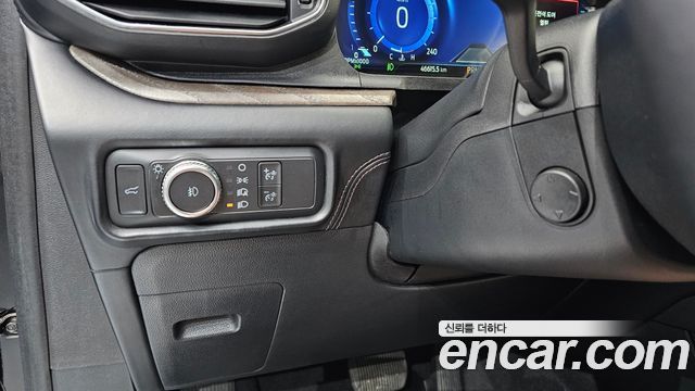 Ford Explorer (VI) 3.0 Platinum 4WD 2022 — фото 20