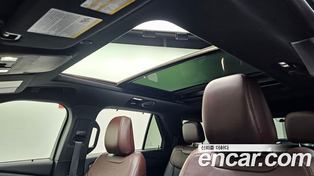 Ford Explorer (VI) 3.0 Platinum 4WD 2022 — фото 23
