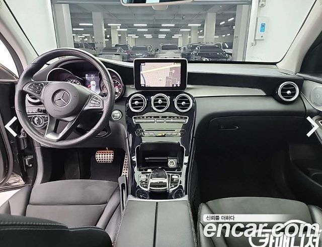 Mercedes-Benz GLC-Class (X253) GLC300 4MATIC AMG Line 2019 — фото 8