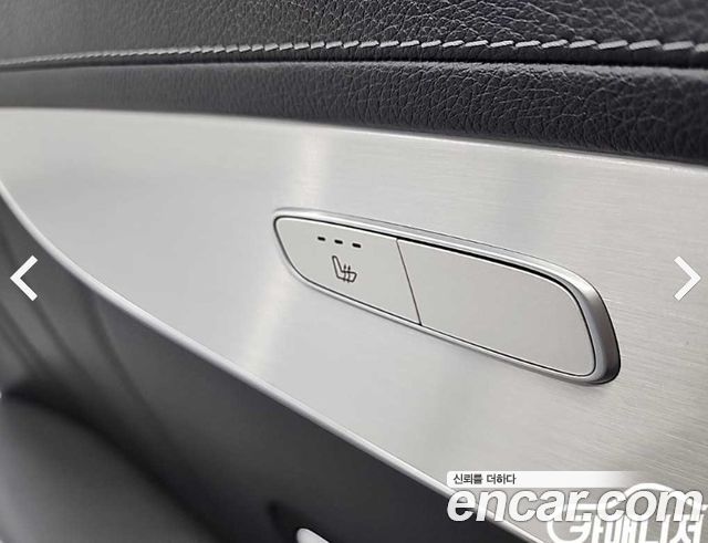 Mercedes-Benz GLC-Class (X253) GLC300 4MATIC AMG Line 2019 — фото 18