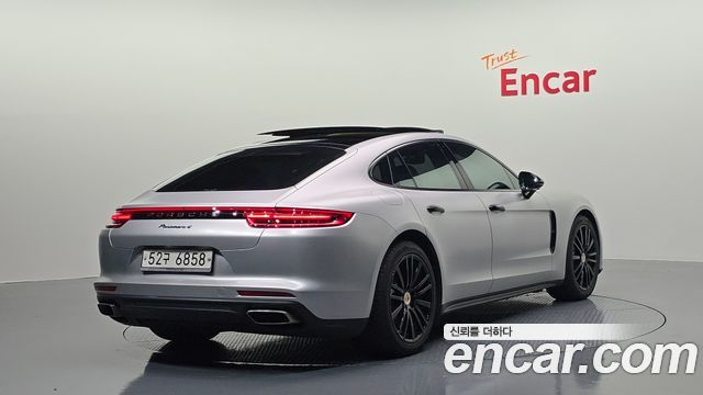 Porsche Panamera (971) 3.0 AWD 2018 — фото 2