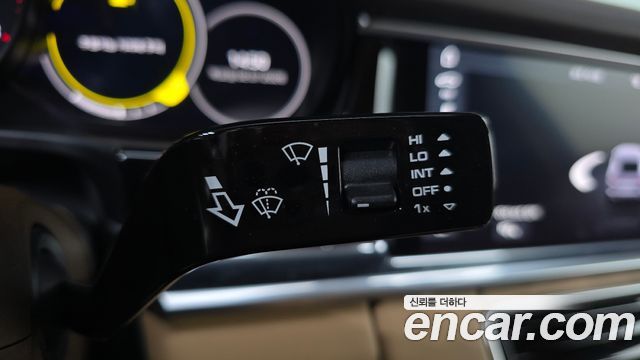 Porsche Panamera (971) 3.0 AWD 2018 — фото 30